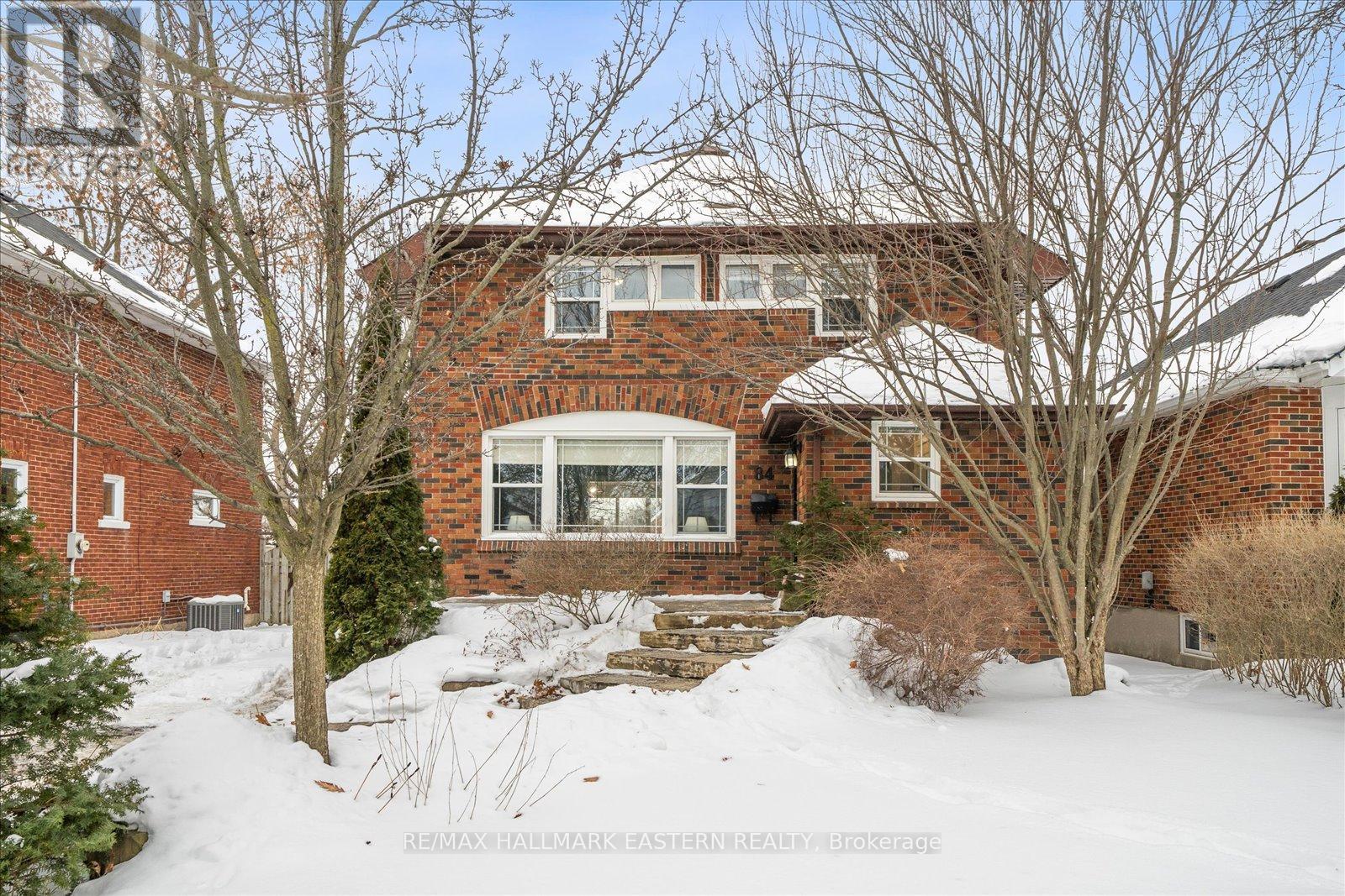 84 Cadillac Avenue S, Oshawa, Ontario  L1H 5Z2 - Photo 3 - E12772936