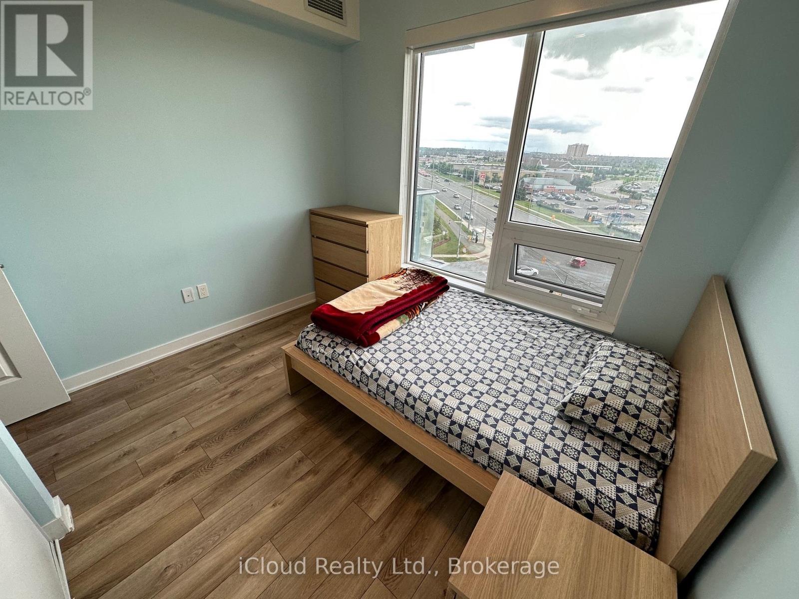 701b - 4655 Metcalfe Avenue, Mississauga, Ontario  L5M 0Z7 - Photo 7 - W12773242