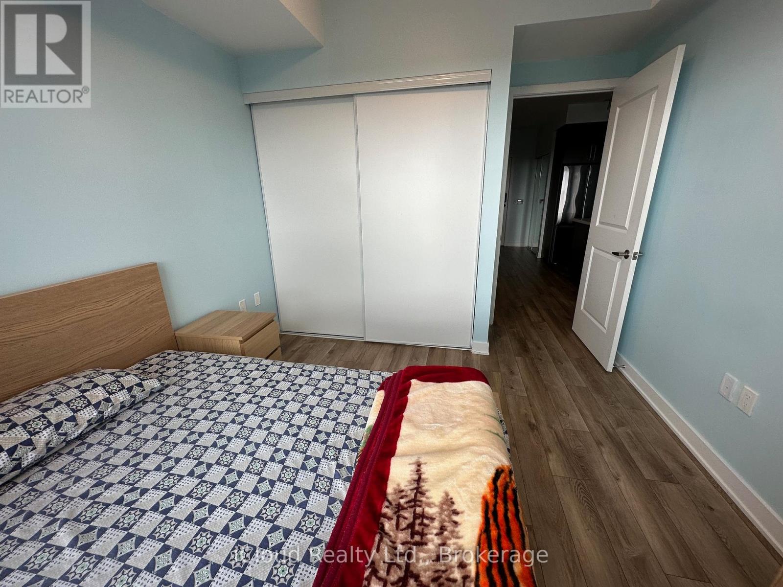 701b - 4655 Metcalfe Avenue, Mississauga, Ontario  L5M 0Z7 - Photo 8 - W12773242