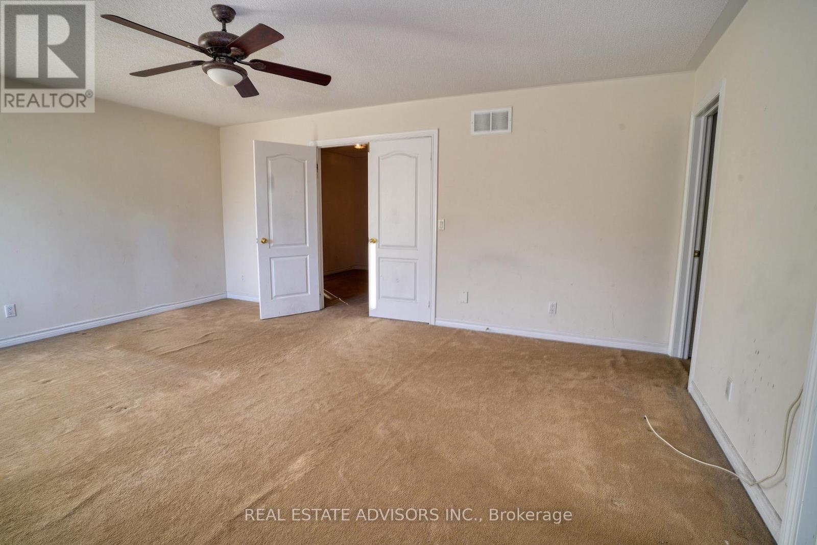 3208 Countess Crescent, Mississauga, Ontario  L5M 0E2 - Photo 18 - W12773262