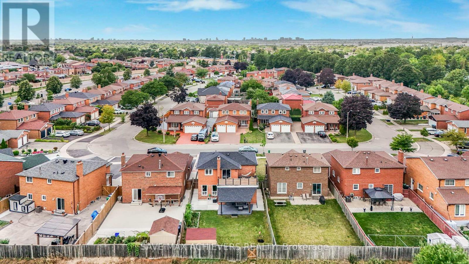 4024 Longo Circle E, Mississauga, Ontario  L4T 4C7 - Photo 48 - W12773266