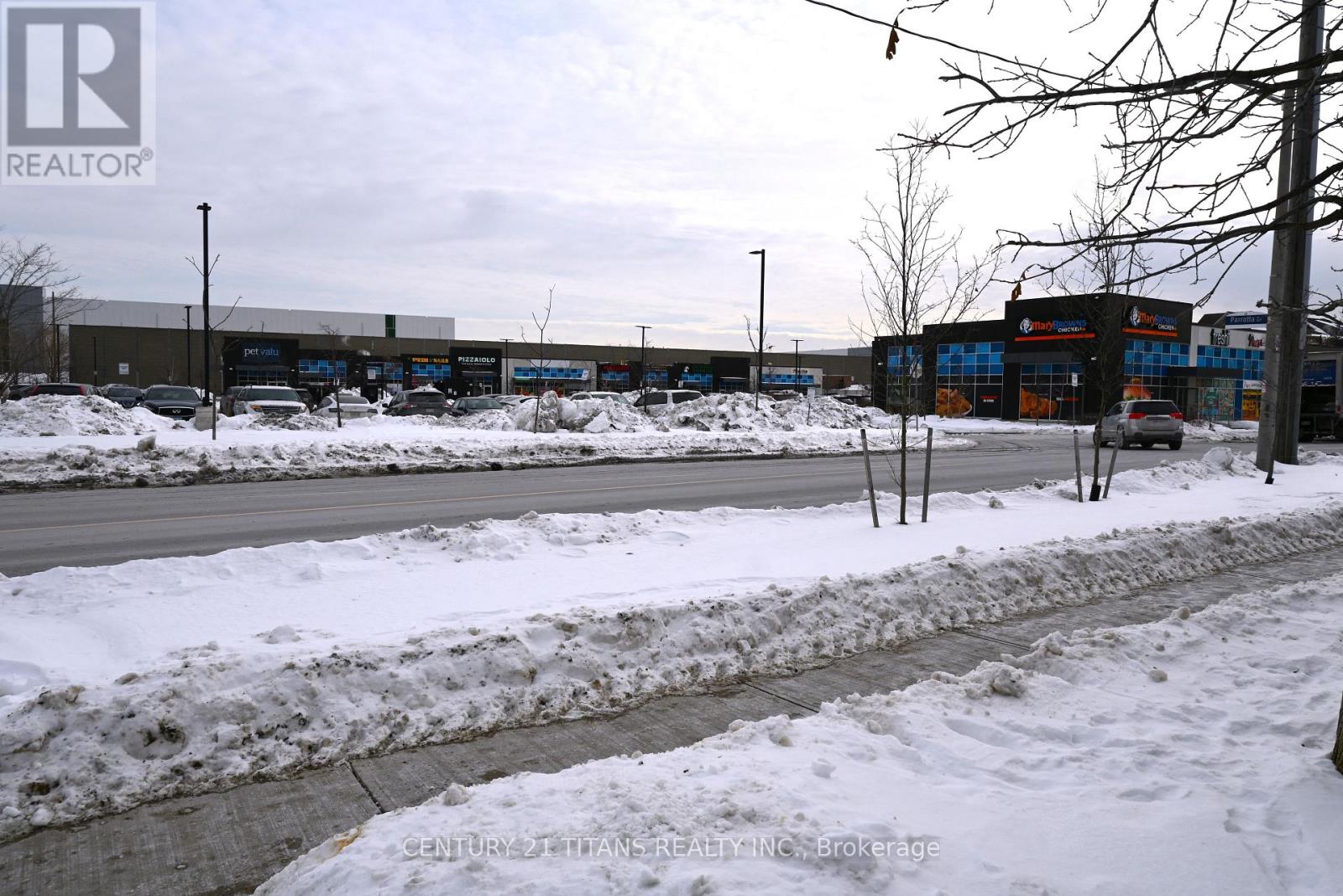 135 - 80 Parrotta Drive, Toronto, Ontario  M9M 0E6 - Photo 18 - W12773292