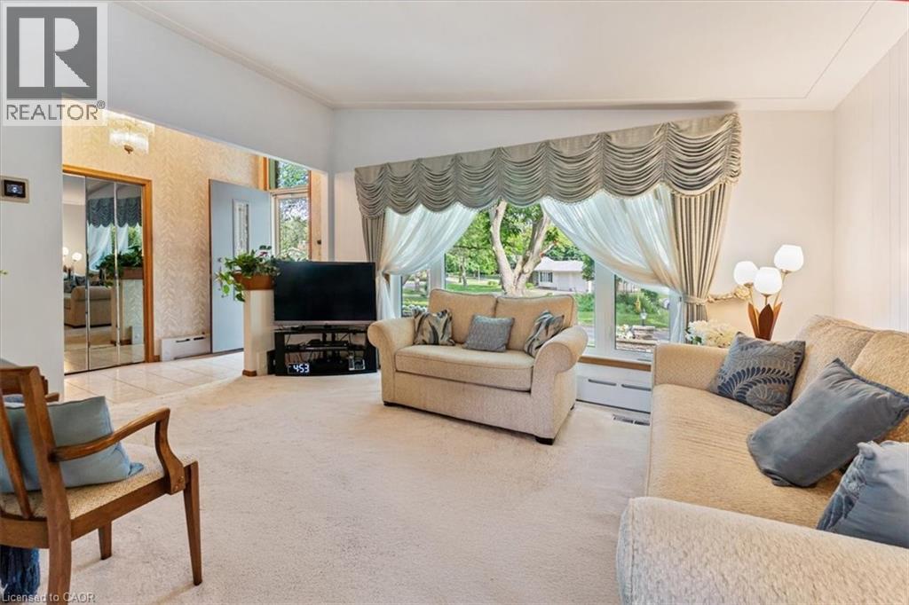 7 Glenayr Place, St. Catharines, Ontario  L2T 2A2 - Photo 14 - 40804059