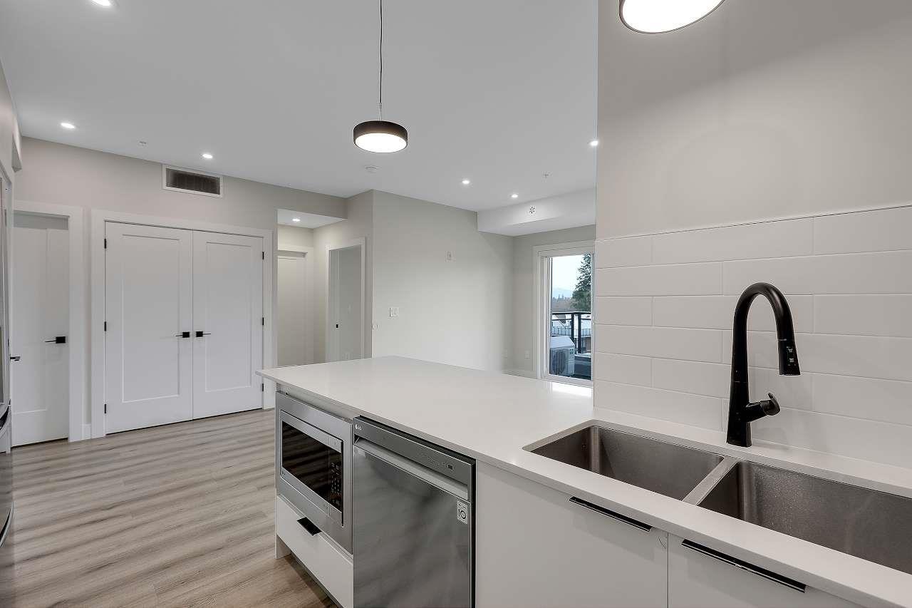 505 6285 King George Boulevard, Surrey, British Columbia  V3X 0L3 - Photo 15 - R3087773