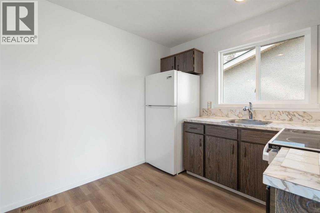 181 Dovercliffe Close Se, Calgary, Alberta  T2B 1W4 - Photo 14 - A2270085