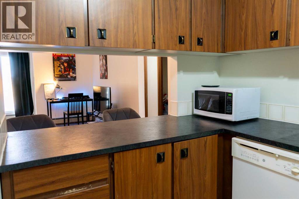 312, 75 Temple Boulevard W, Lethbridge, Alberta  T1K 5M2 - Photo 8 - A2284710