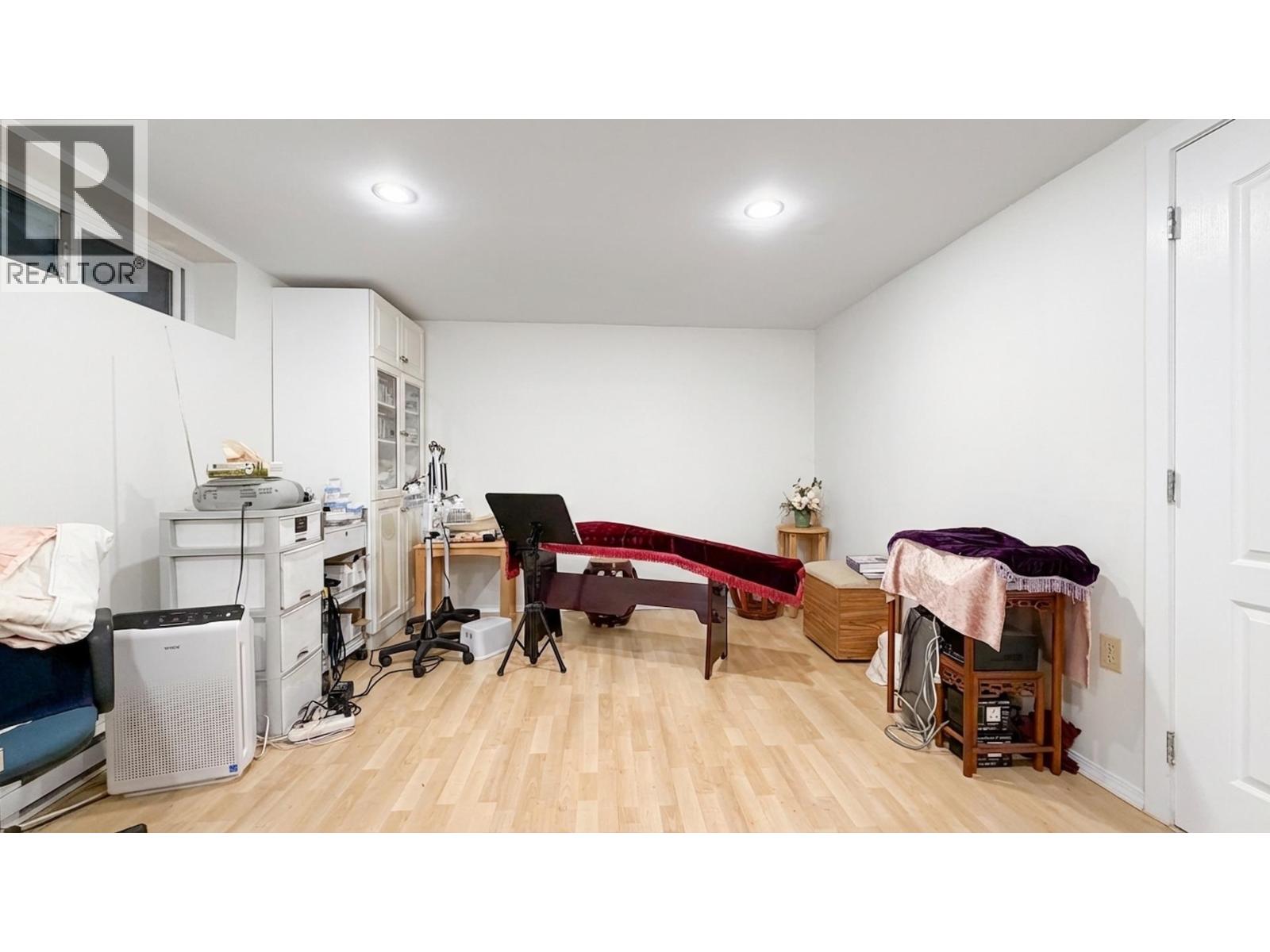 7438 Echo Place, Vancouver, British Columbia  V5S 3Z2 - Photo 20 - R3088016