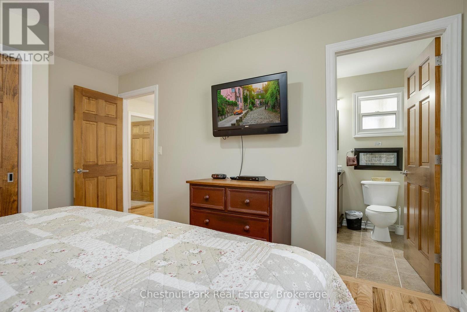 116-10 - 1052 Rat Bay Road, Lake Of Bays, Ontario  P1H 2J6 - Photo 24 - X12773454