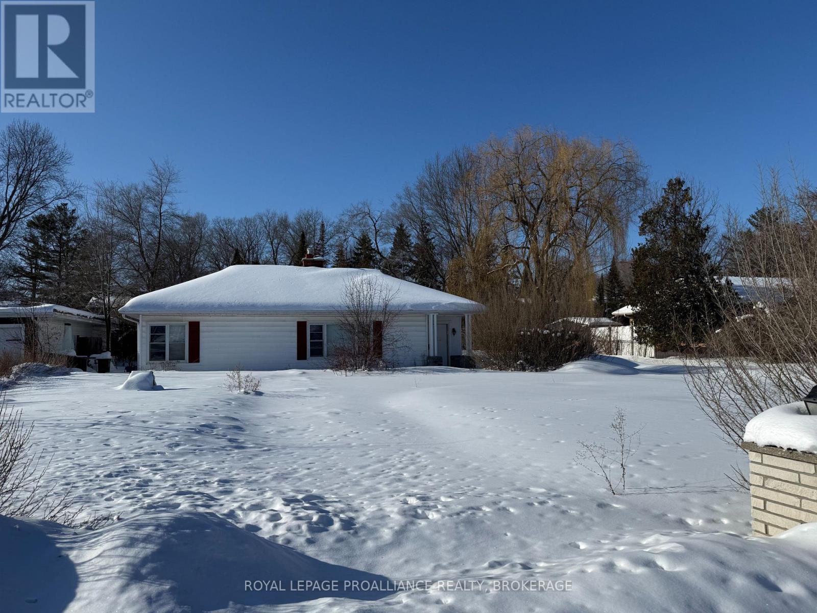 4283 Bath Road, Kingston, Ontario  K7M 4Y9 - Photo 3 - X12773384