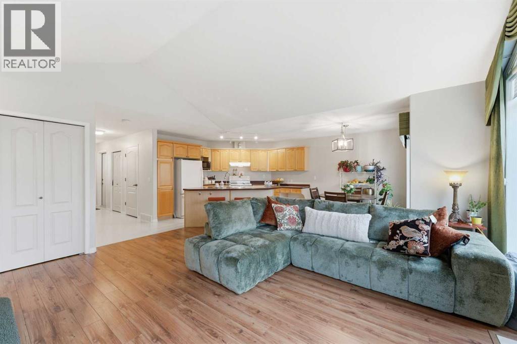 213 Dayspring Bay, Rural Rocky View County, Alberta  T1X 1G3 - Photo 13 - A2268926