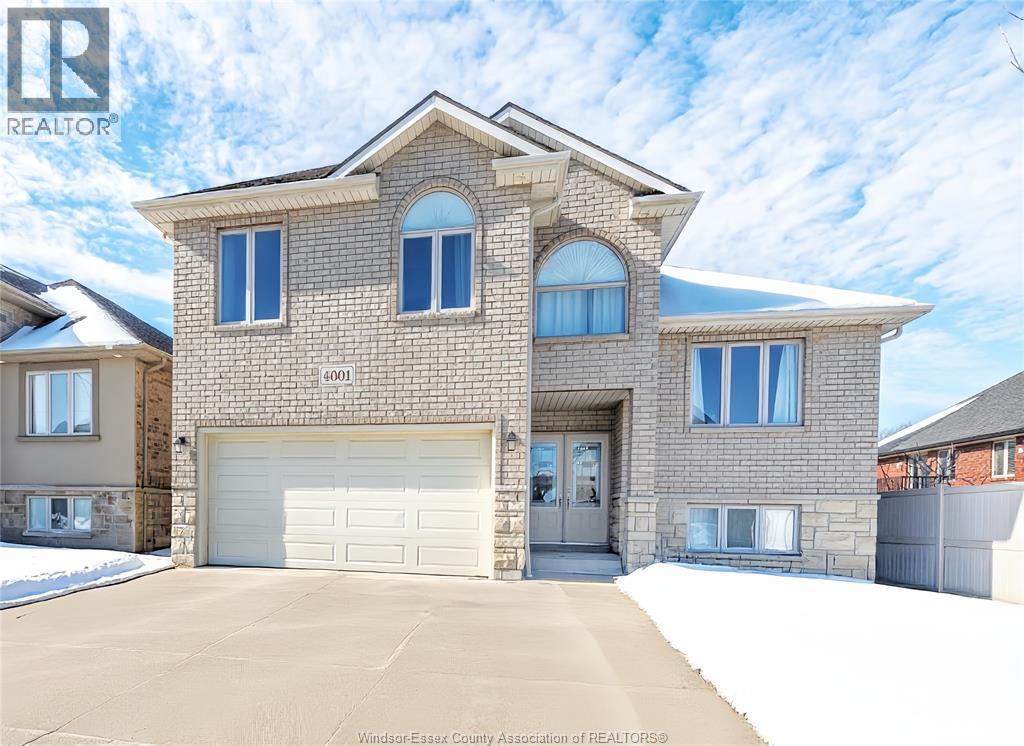 MLS# 26002818: 4001 COSENZA STREET, Windsor, Canada