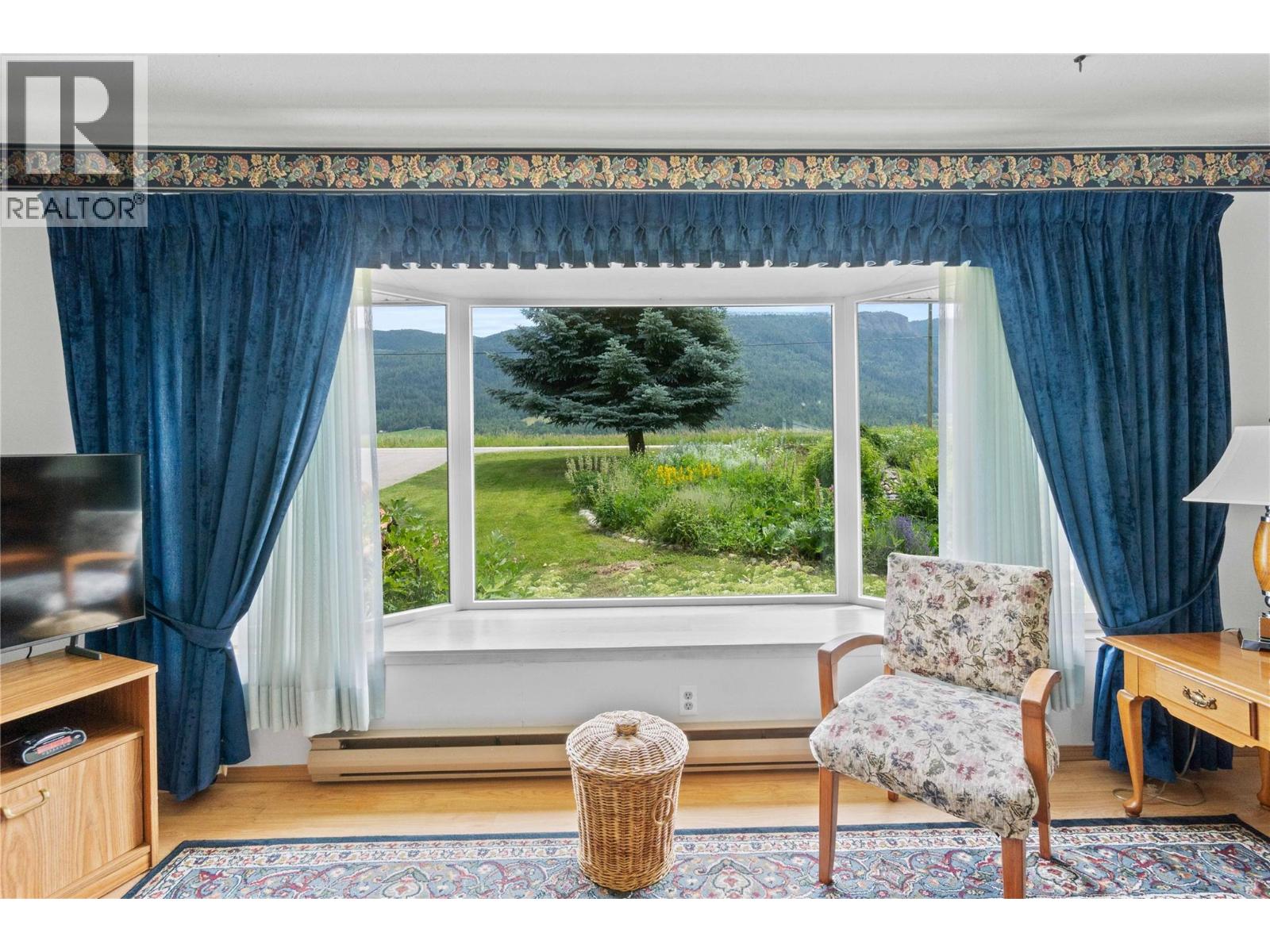 7088 97a Highway, Grindrod, British Columbia  V0E 1Y0 - Photo 37 - 10375344