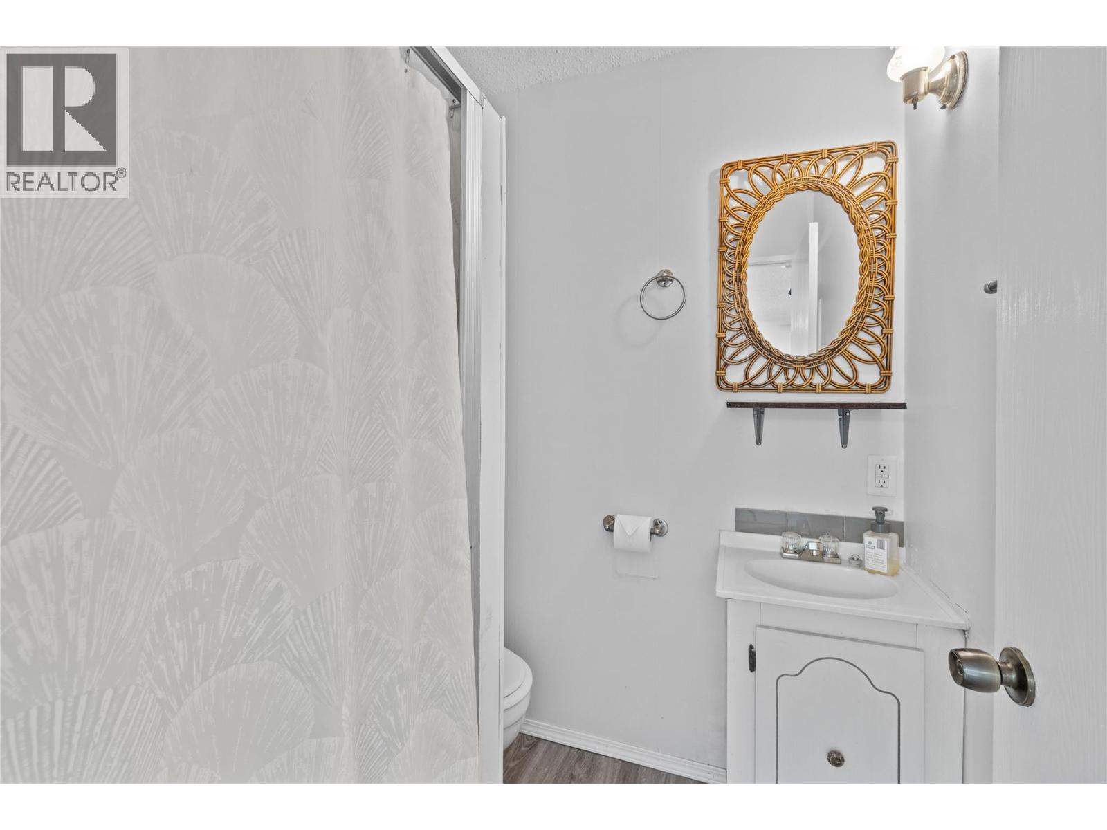 7088 97a Highway, Grindrod, British Columbia  V0E 1Y0 - Photo 44 - 10375344