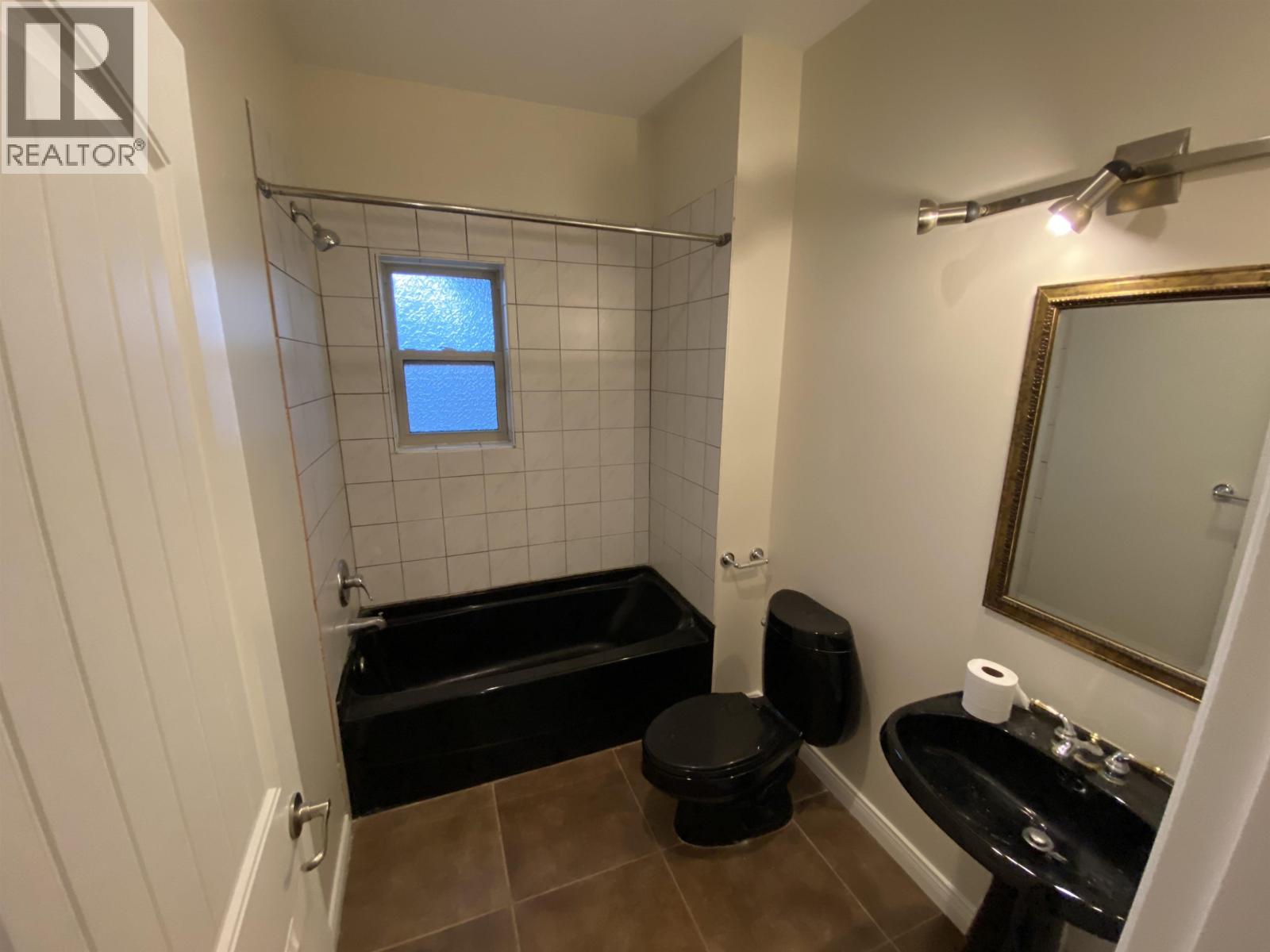 2638 Charles Street, Vancouver, British Columbia  V5K 3A5 - Photo 32 - R3087808