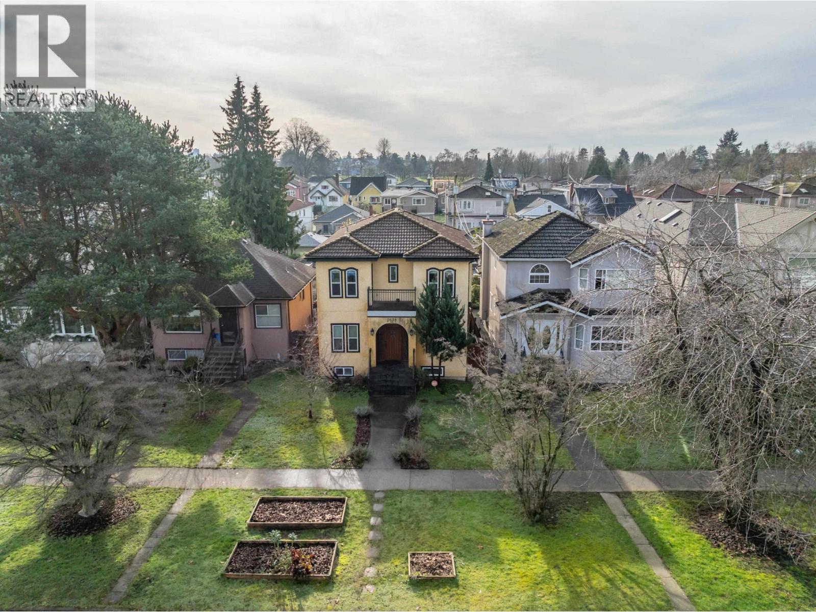 2638 CHARLES STREET, Vancouver