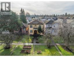 2638 CHARLES STREET, Vancouver, British Columbia