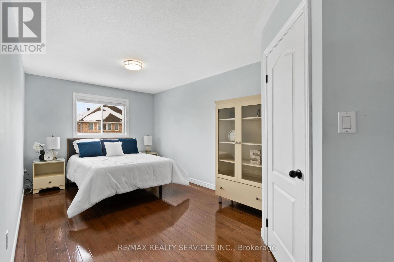 1321 Inglehart Drive, Burlington, Ontario  L7M 4Z3 - Photo 30 - W12772678