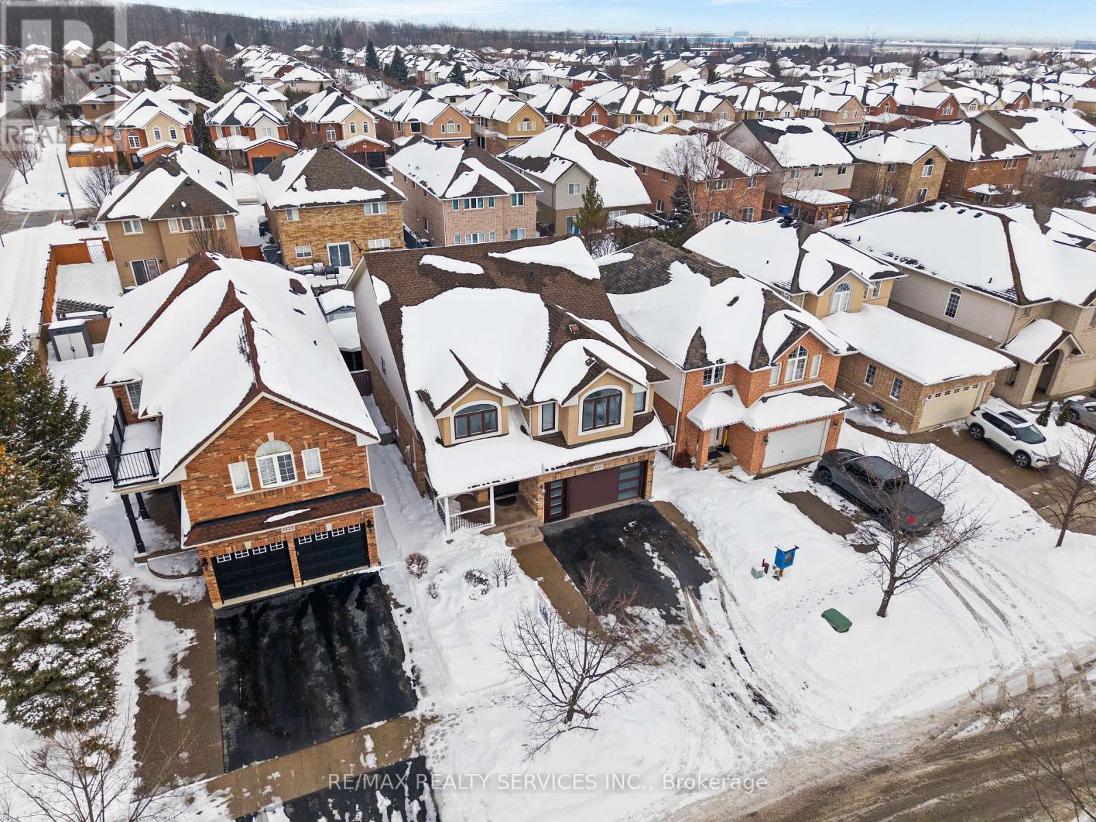 1321 Inglehart Drive, Burlington, Ontario  L7M 4Z3 - Photo 48 - W12772678