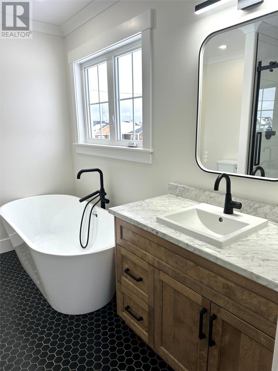 12 Blandford Street, Gander, Newfoundland & Labrador  A1V 1E2 - Photo 9 - 1292157