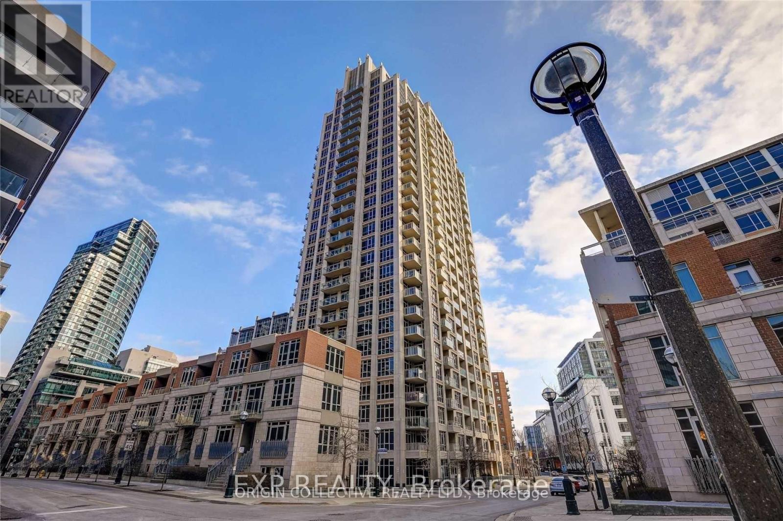 210 - 21 GRAND MAGAZINE STREET, Toronto, Ontario