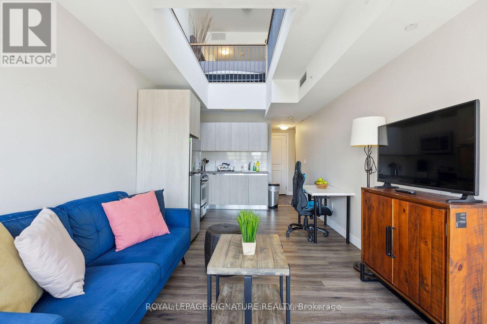 406 - 335 College Street, Toronto, Ontario  M5T 1S2 - Photo 3 - C12773342