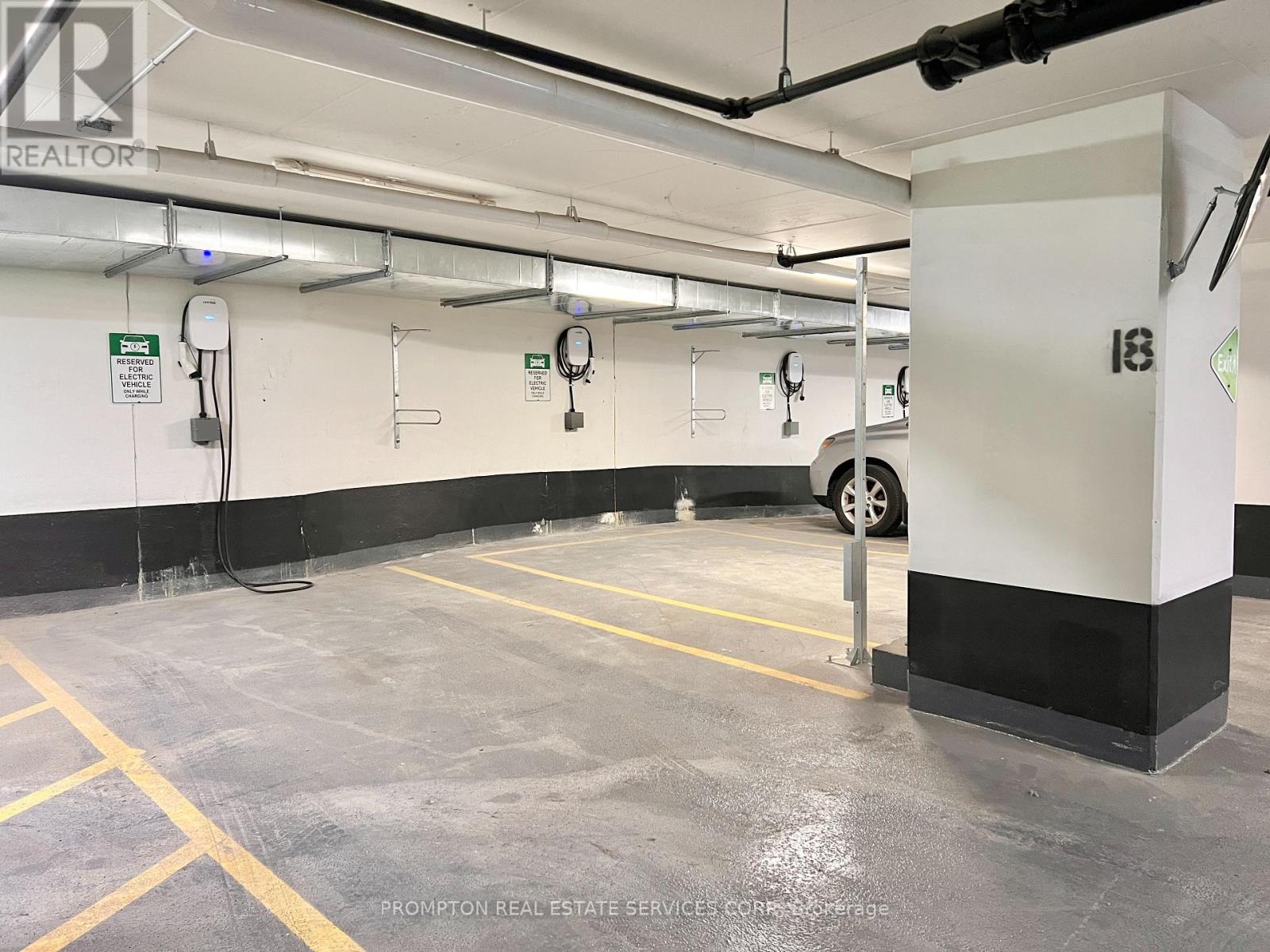 5215 - 8 Wellesley Street W, Toronto, Ontario  M4Y 0J5 - Photo 25 - C12773388