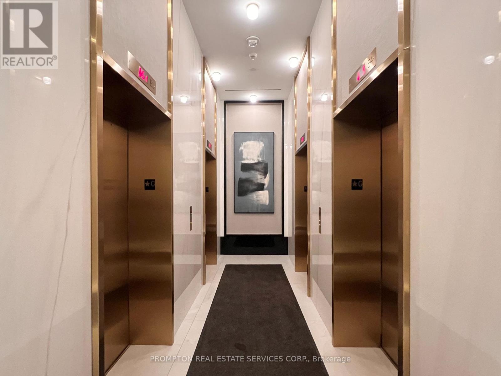 5215 - 8 Wellesley Street W, Toronto, Ontario  M4Y 0J5 - Photo 47 - C12773388