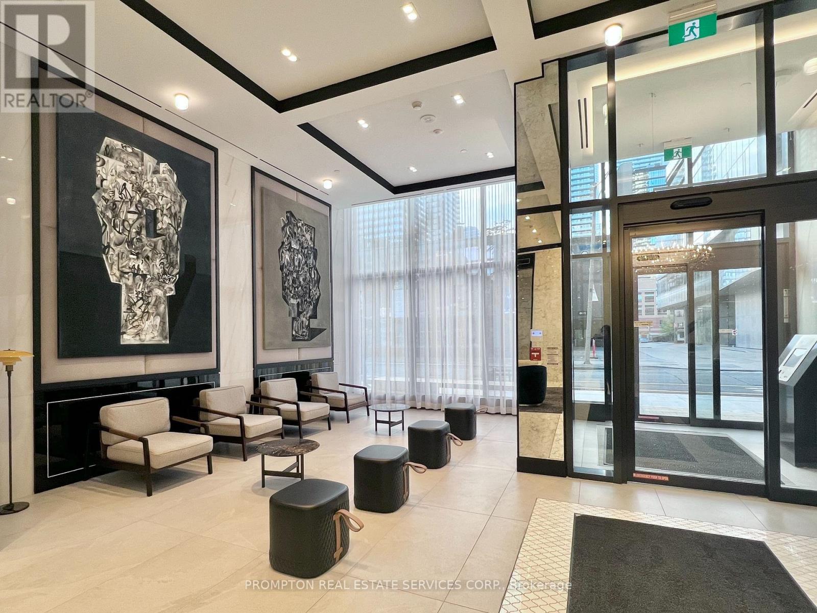 5215 - 8 Wellesley Street W, Toronto, Ontario  M4Y 0J5 - Photo 49 - C12773388