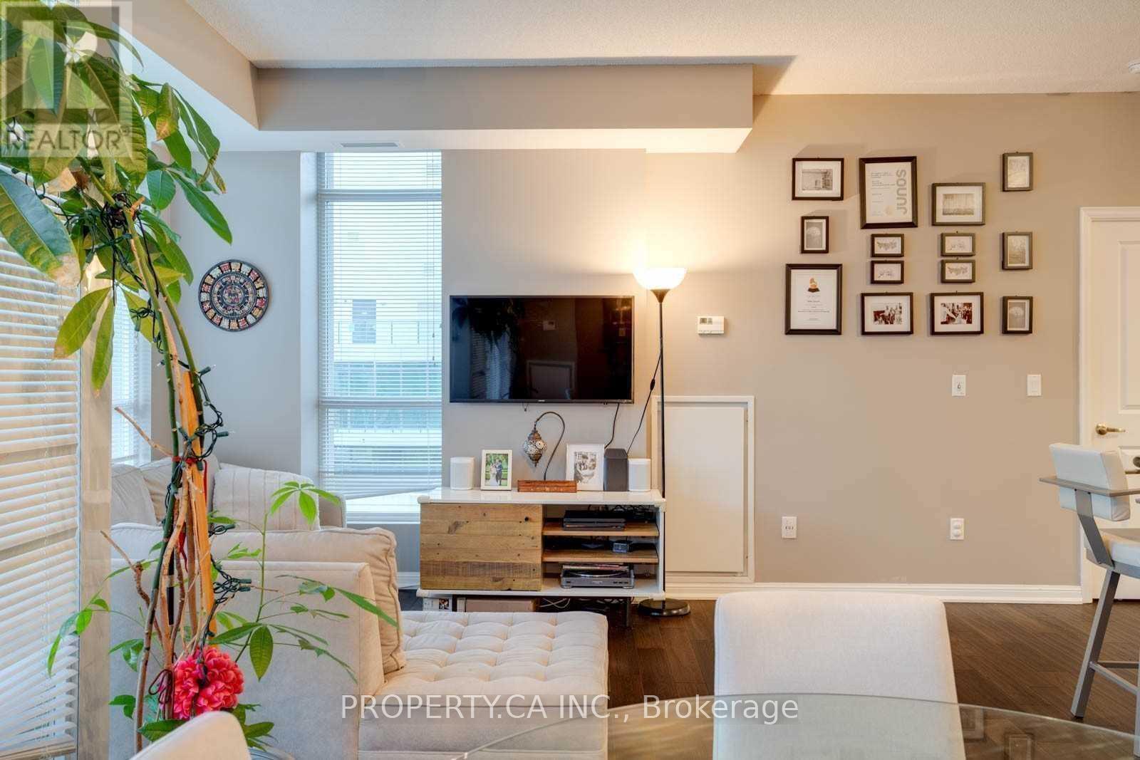 913 - 21 Grand Magazine Street, Toronto, Ontario  M5V 1B5 - Photo 9 - C12773400