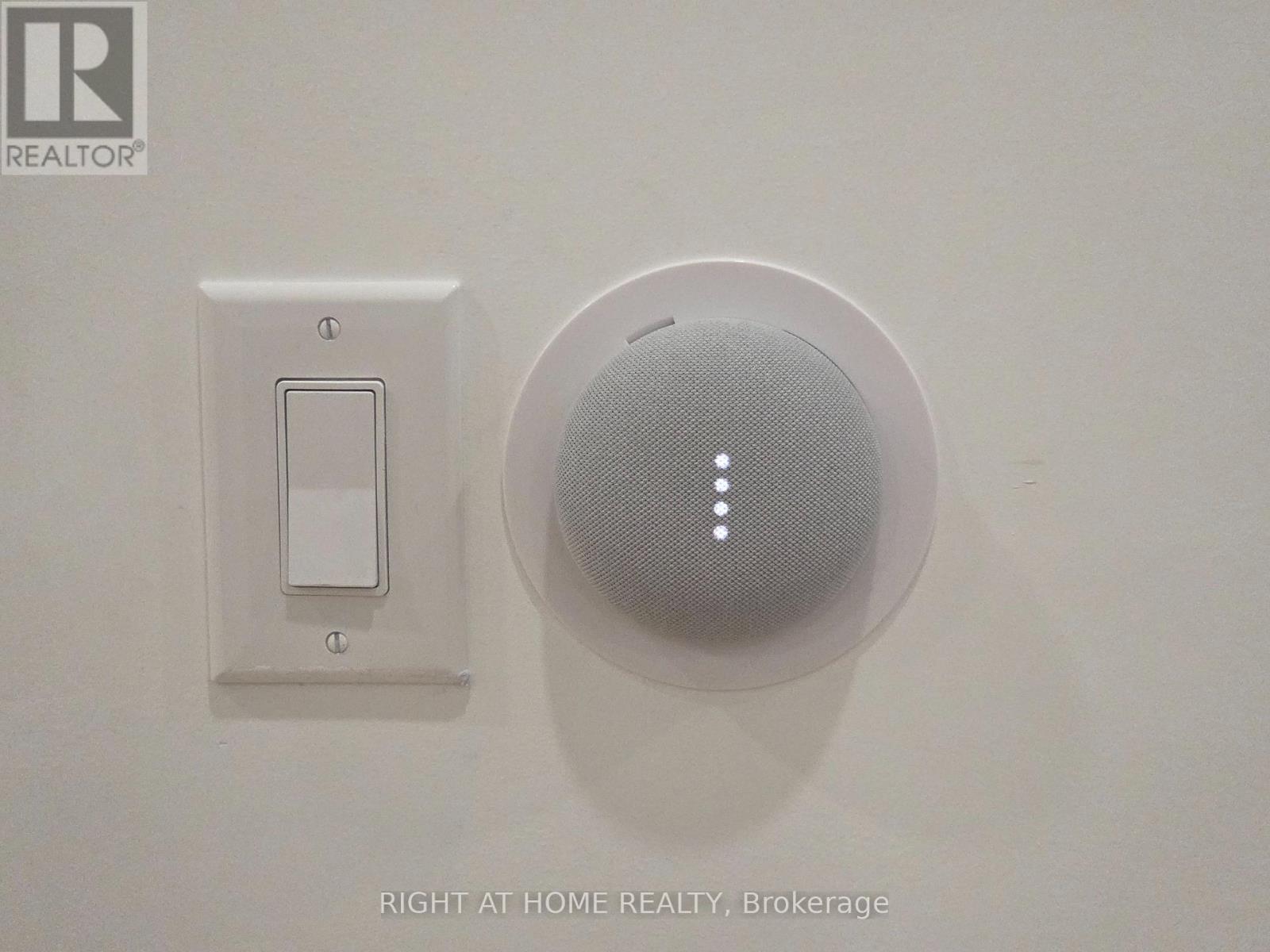 3 - 55 Camberwell Road, Toronto, Ontario  M6C 3E7 - Photo 10 - C12773402