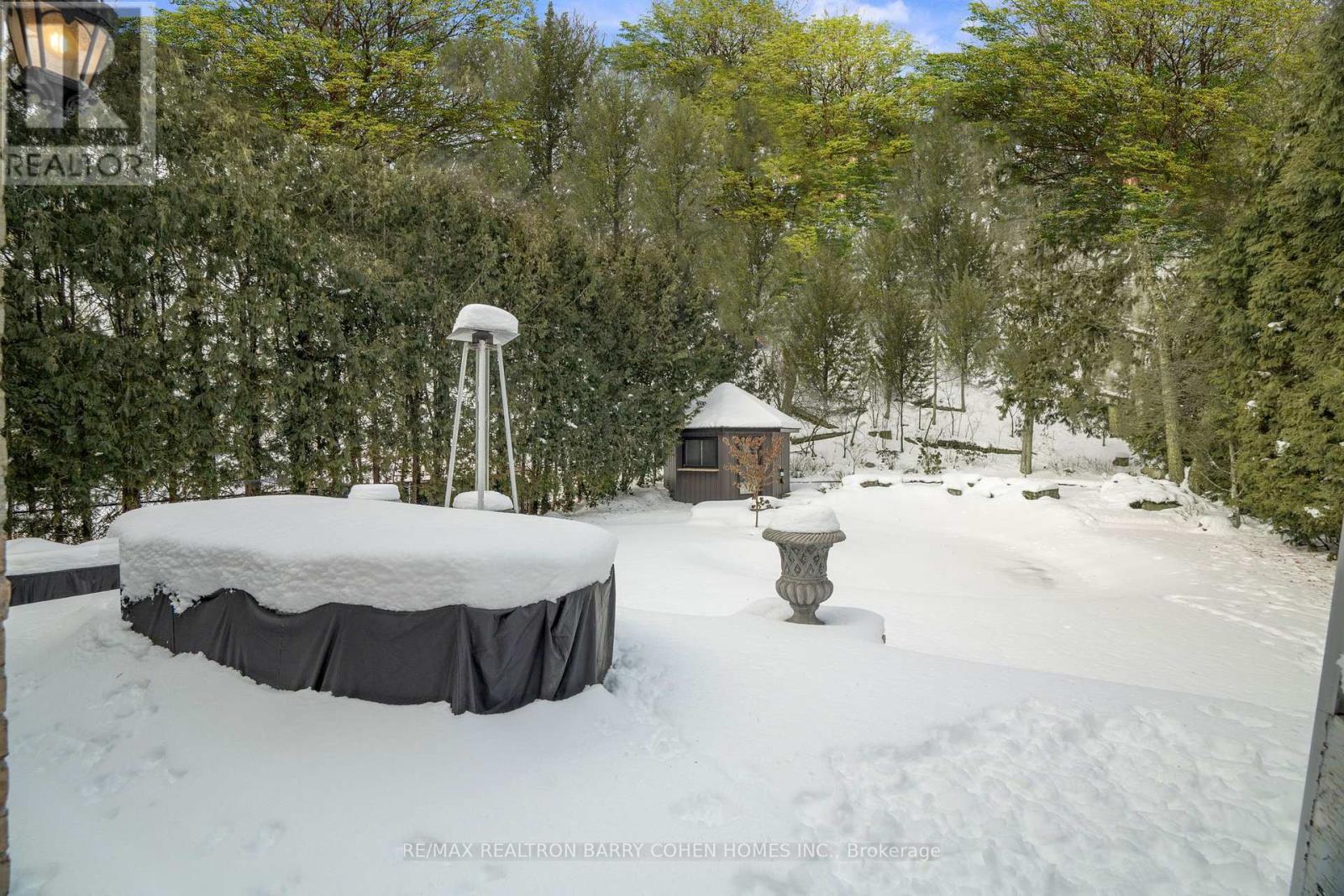 18 Brookfield Road, Toronto, Ontario  M2P 1A9 - Photo 28 - C12773406