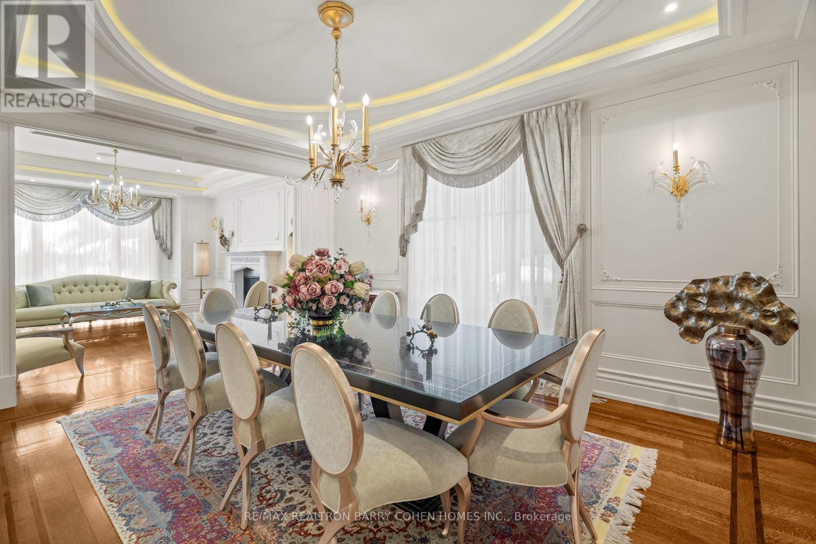 18 Brookfield Road, Toronto, Ontario  M2P 1A9 - Photo 6 - C12773406