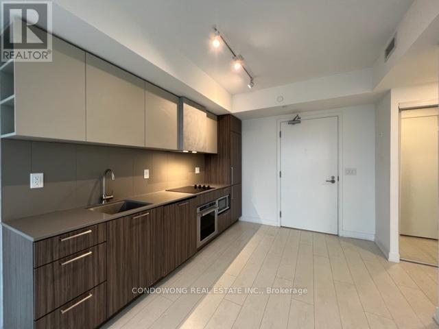 2018 - 19 Western Battery Road, Toronto, Ontario  M6K 0E3 - Photo 2 - C12773446