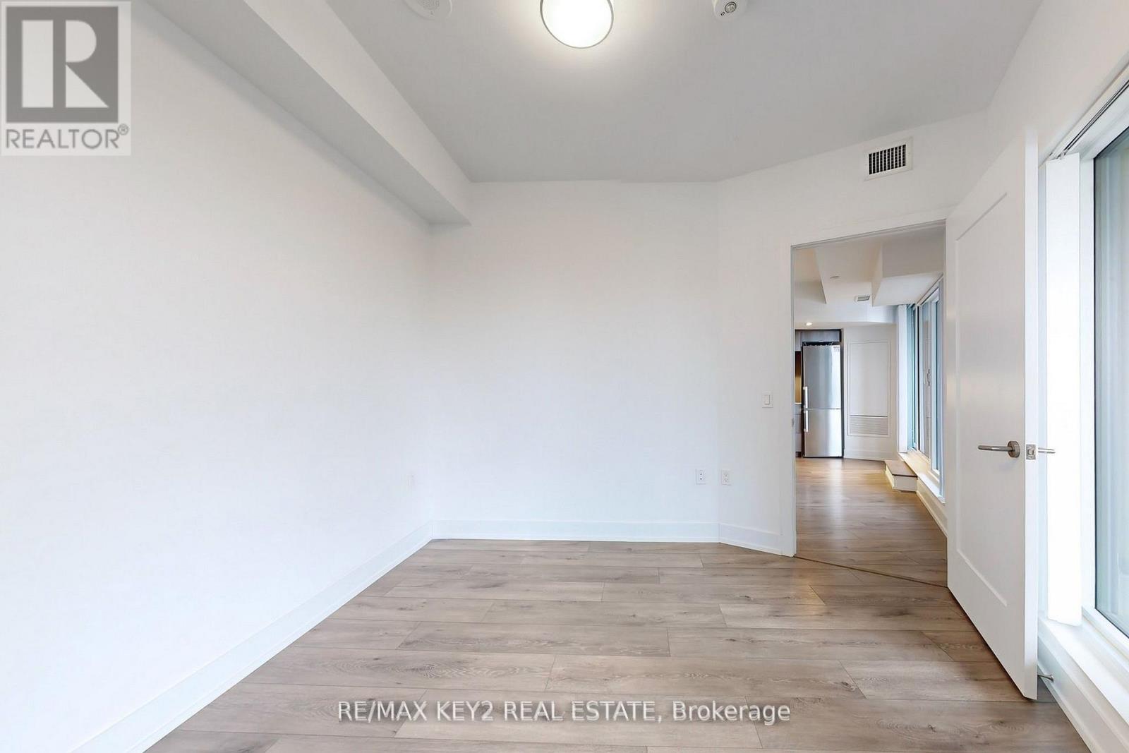 201 - 575 Bloor Street E, Toronto, Ontario  M4W 0B2 - Photo 10 - C12773476