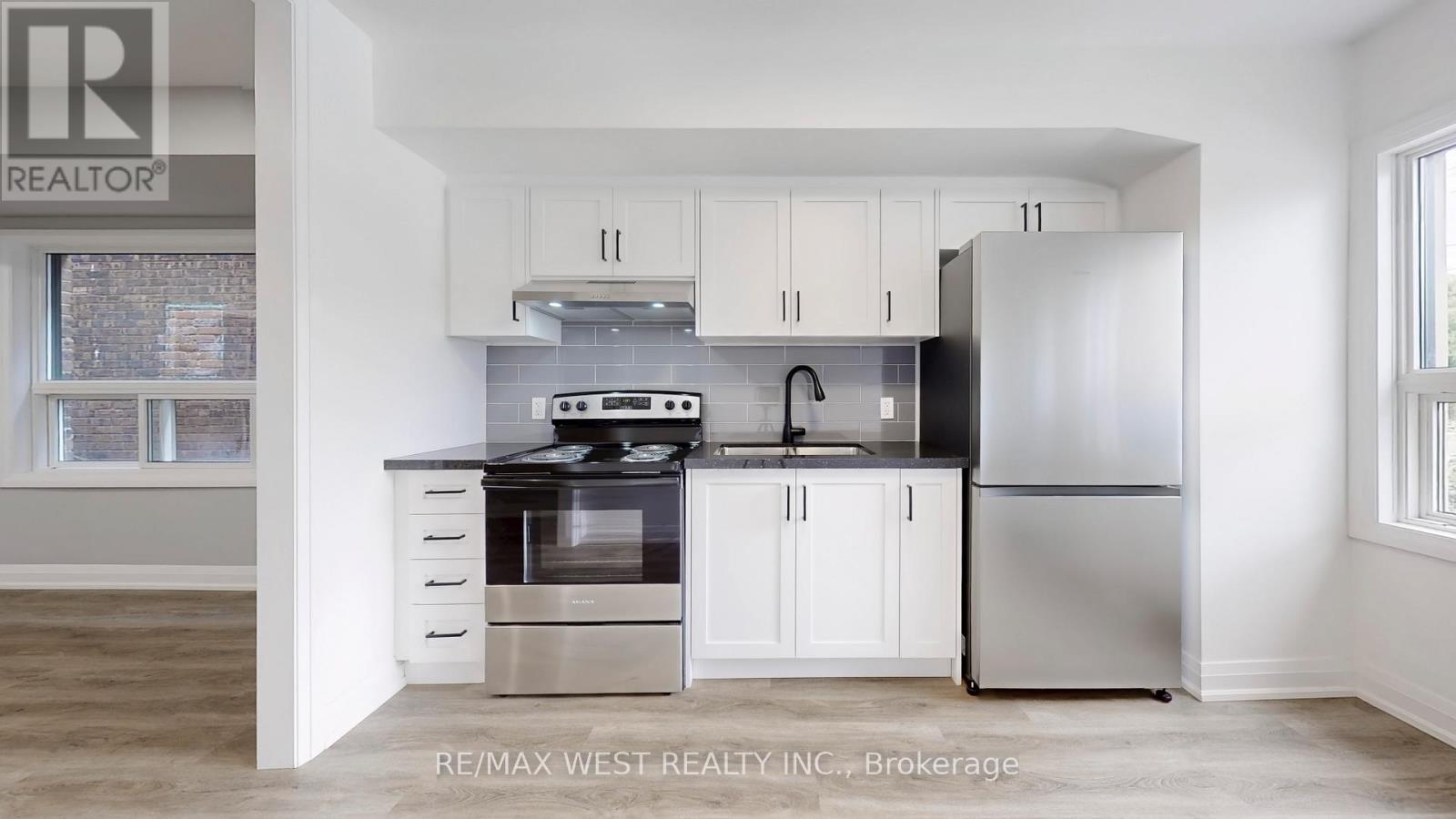 1 - 253 Oakwood Avenue, Toronto, Ontario  M6E 2V3 - Photo 18 - C12773498