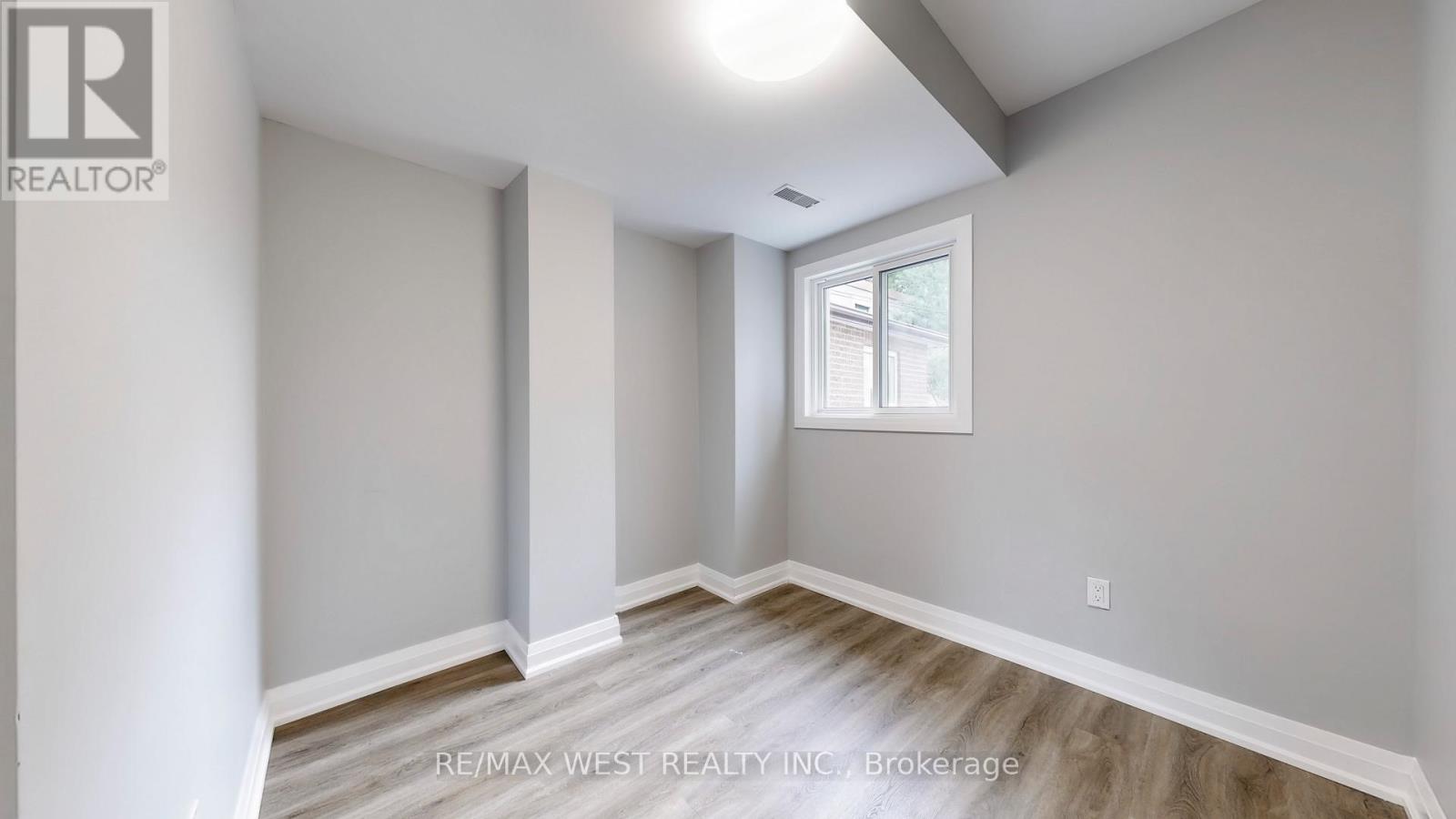 1 - 253 Oakwood Avenue, Toronto, Ontario  M6E 2V3 - Photo 20 - C12773498