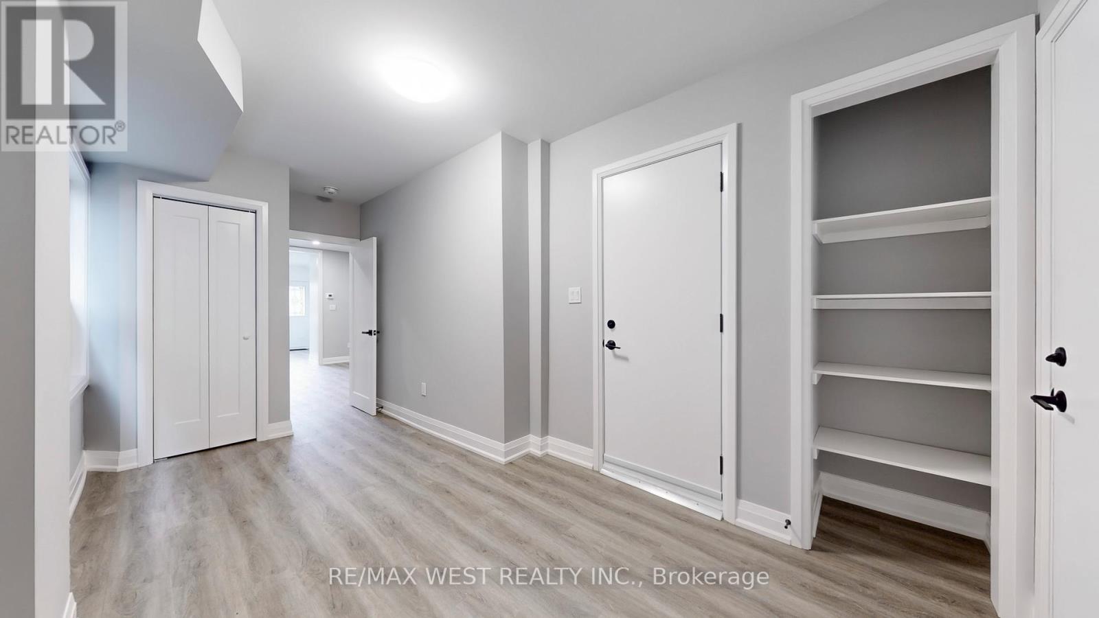 1 - 253 Oakwood Avenue, Toronto, Ontario  M6E 2V3 - Photo 27 - C12773498