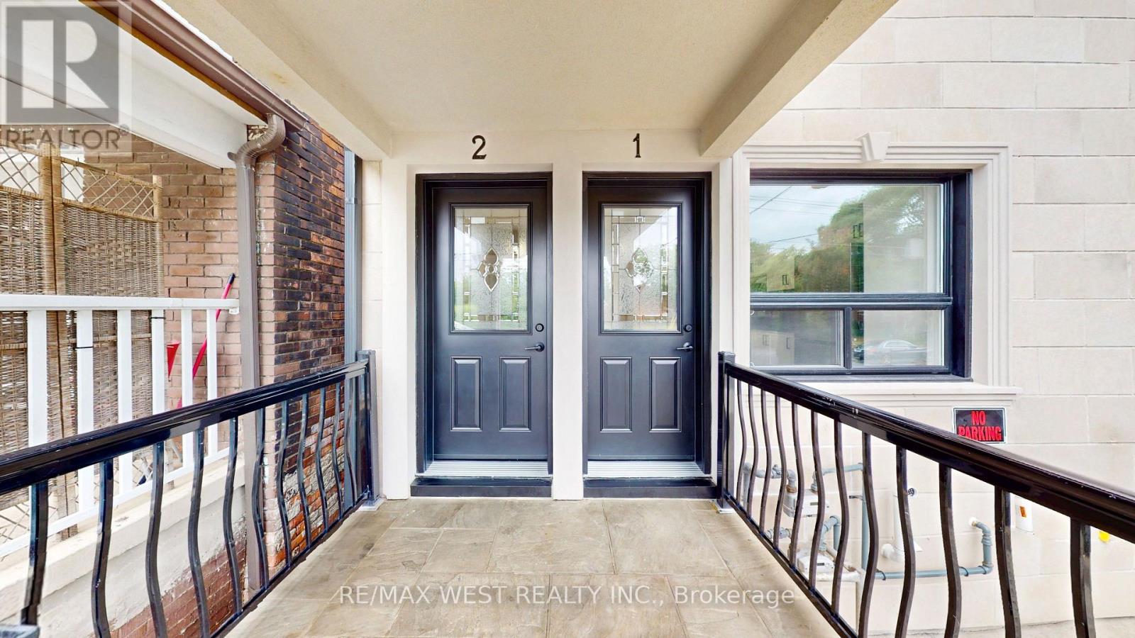 1 - 253 Oakwood Avenue, Toronto, Ontario  M6E 2V3 - Photo 5 - C12773498