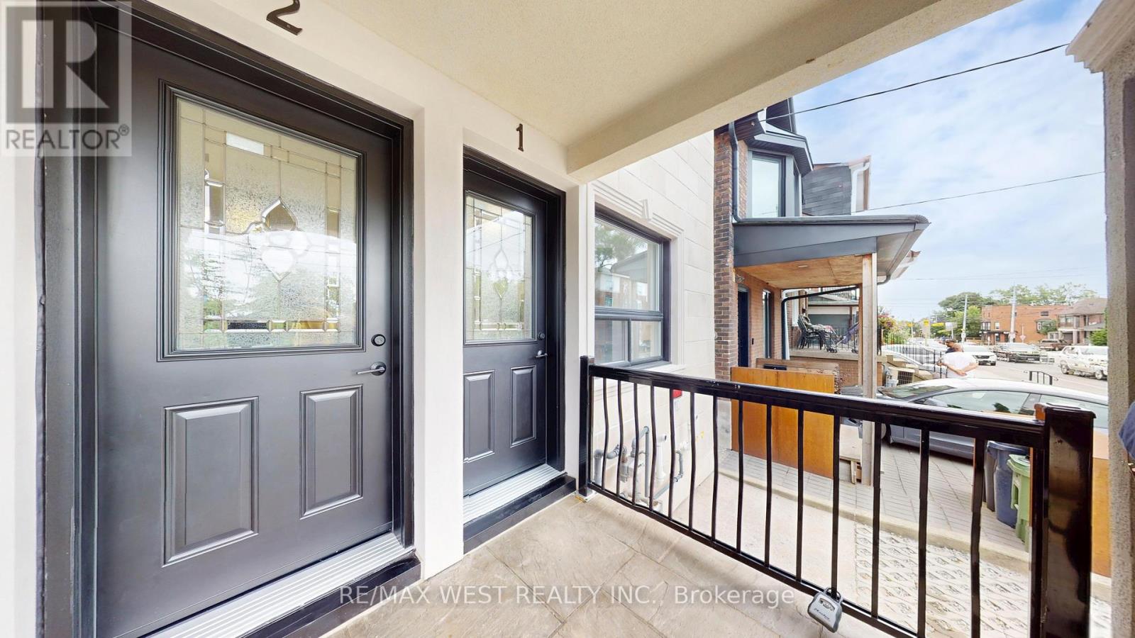 1 - 253 Oakwood Avenue, Toronto, Ontario  M6E 2V3 - Photo 6 - C12773498