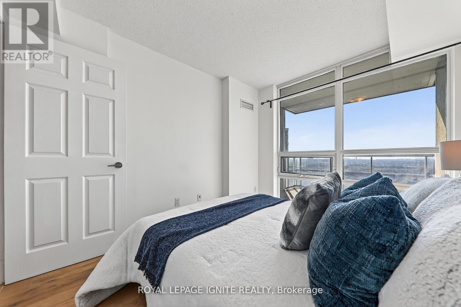 2213 - 83 Borough Drive, Toronto, Ontario  M1P 5E4 - Photo 14 - E12773298