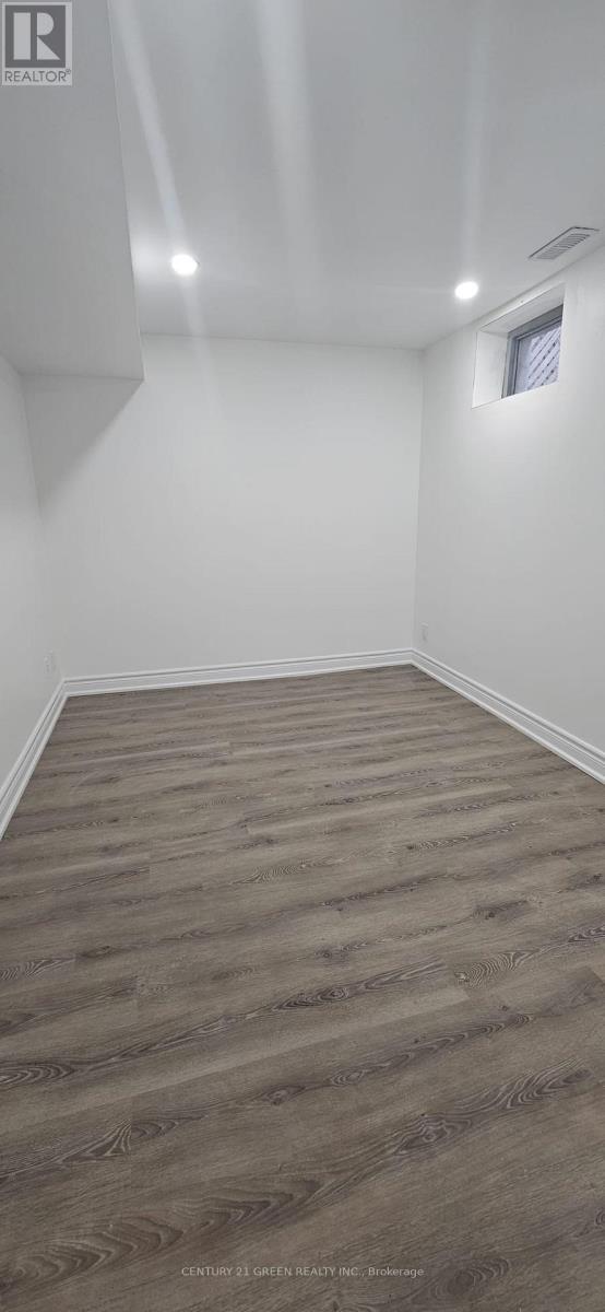 Basement - 2 Hoodgate Drive, Whitby, Ontario  L1R 2M7 - Photo 8 - E12773382