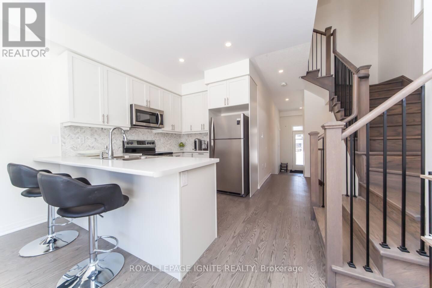 35 Cryderman Lane, Clarington, Ontario  L1C 3K3 - Photo 3 - E12773396