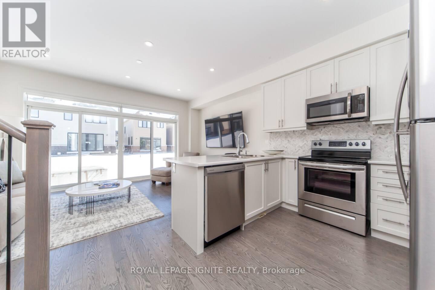 35 Cryderman Lane, Clarington, Ontario  L1C 3K3 - Photo 4 - E12773396