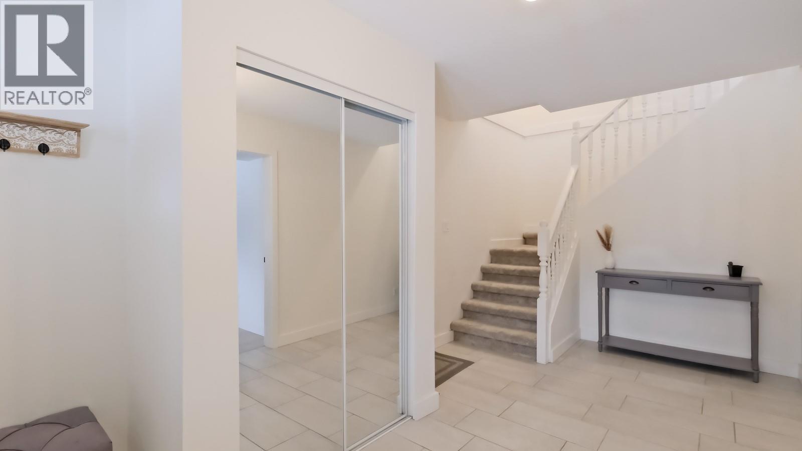 163 ROGERS Crescent Penticton Photo 21