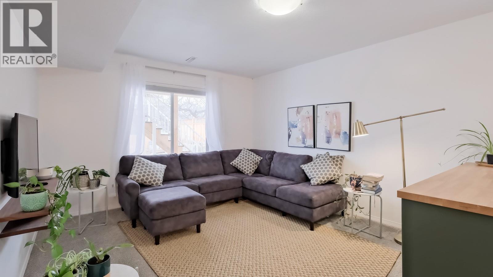 163 ROGERS Crescent Penticton Photo 25