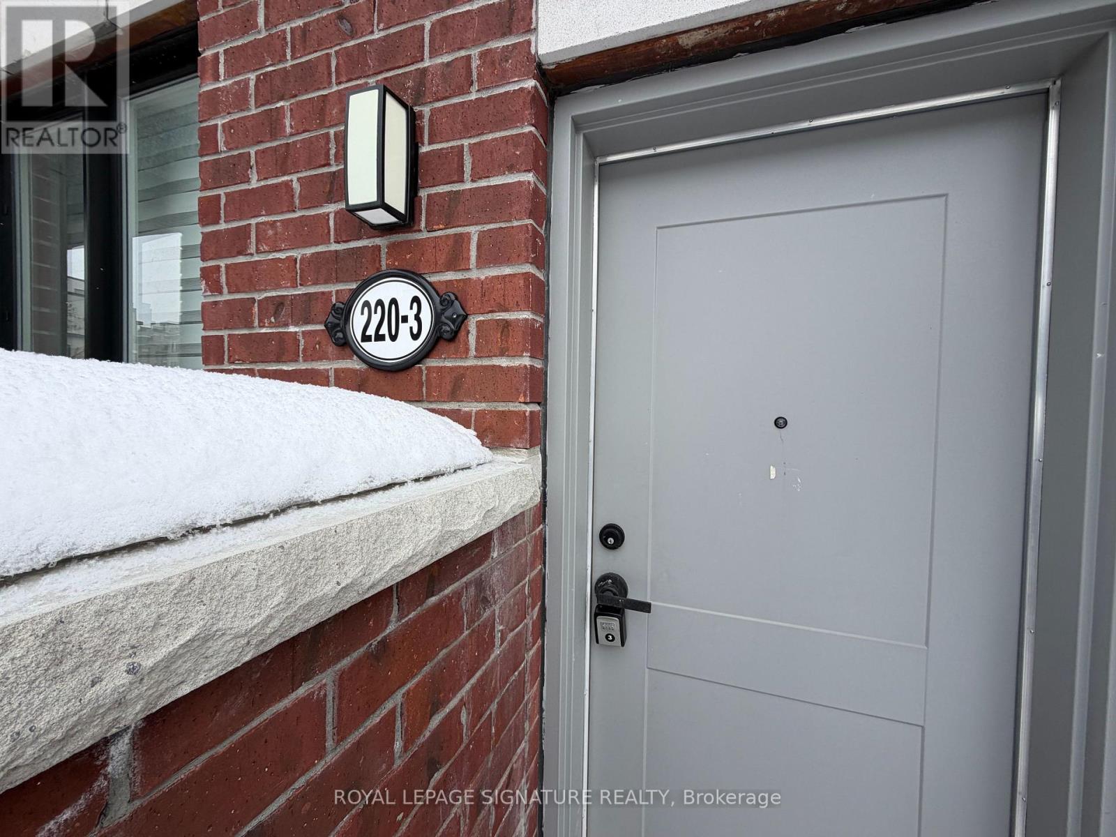 3 - 220 Dissette Street, Bradford West Gwillimbury (Bradford), Ontario  L3Z 3G8 - Photo 12 - N12773462