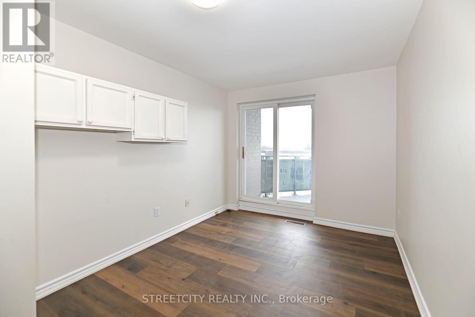 140 - 2001 Bonnymede Drive, Mississauga, Ontario  L5J 4H8 - Photo 22 - W12515548