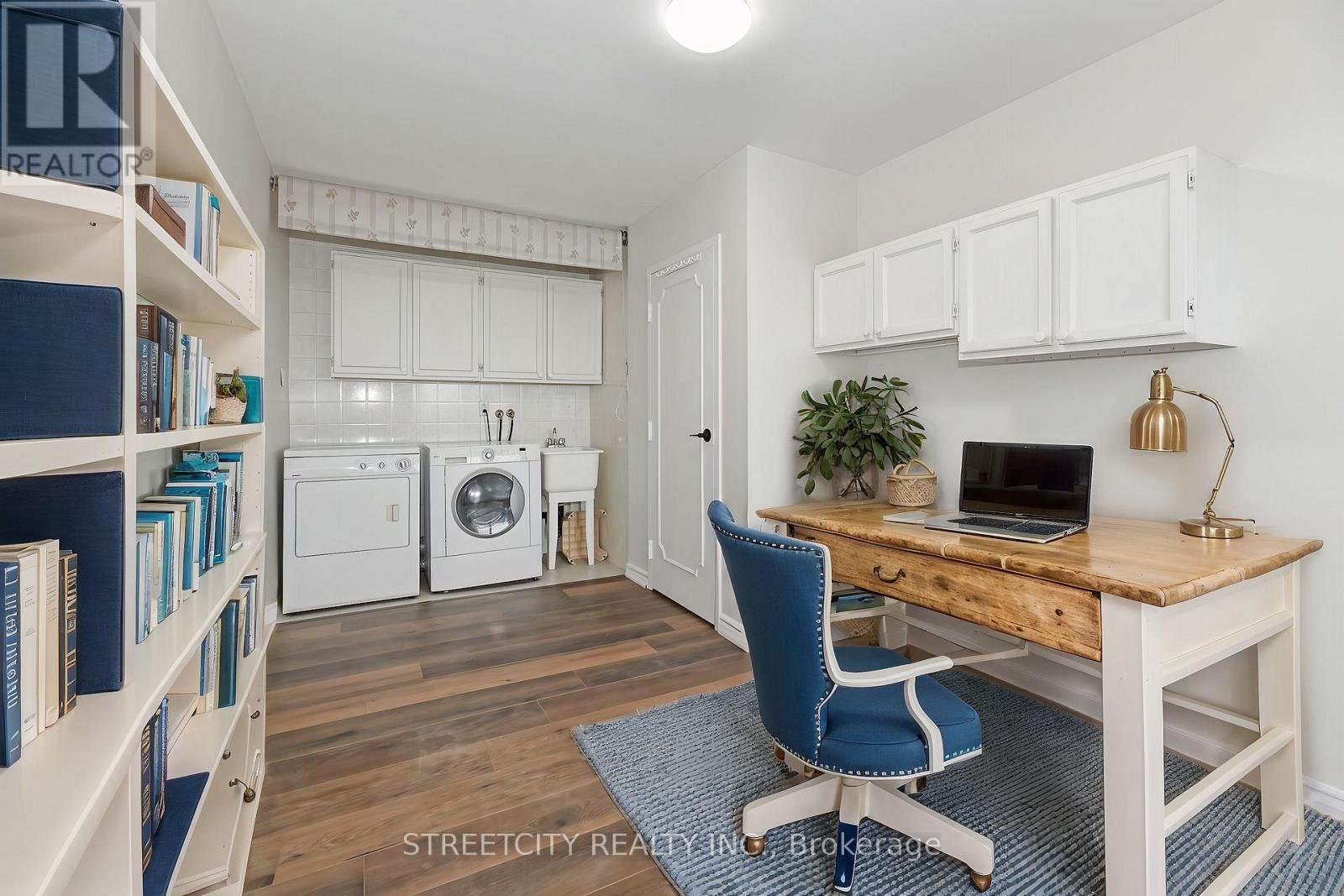 140 - 2001 Bonnymede Drive, Mississauga, Ontario  L5J 4H8 - Photo 23 - W12515548