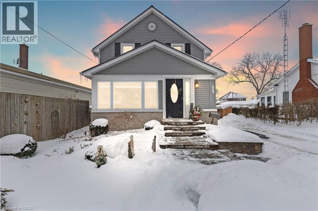 3547 Strang Drive, Niagara Falls, Ontario  L2G 6K5 - Photo 1 - 40804096