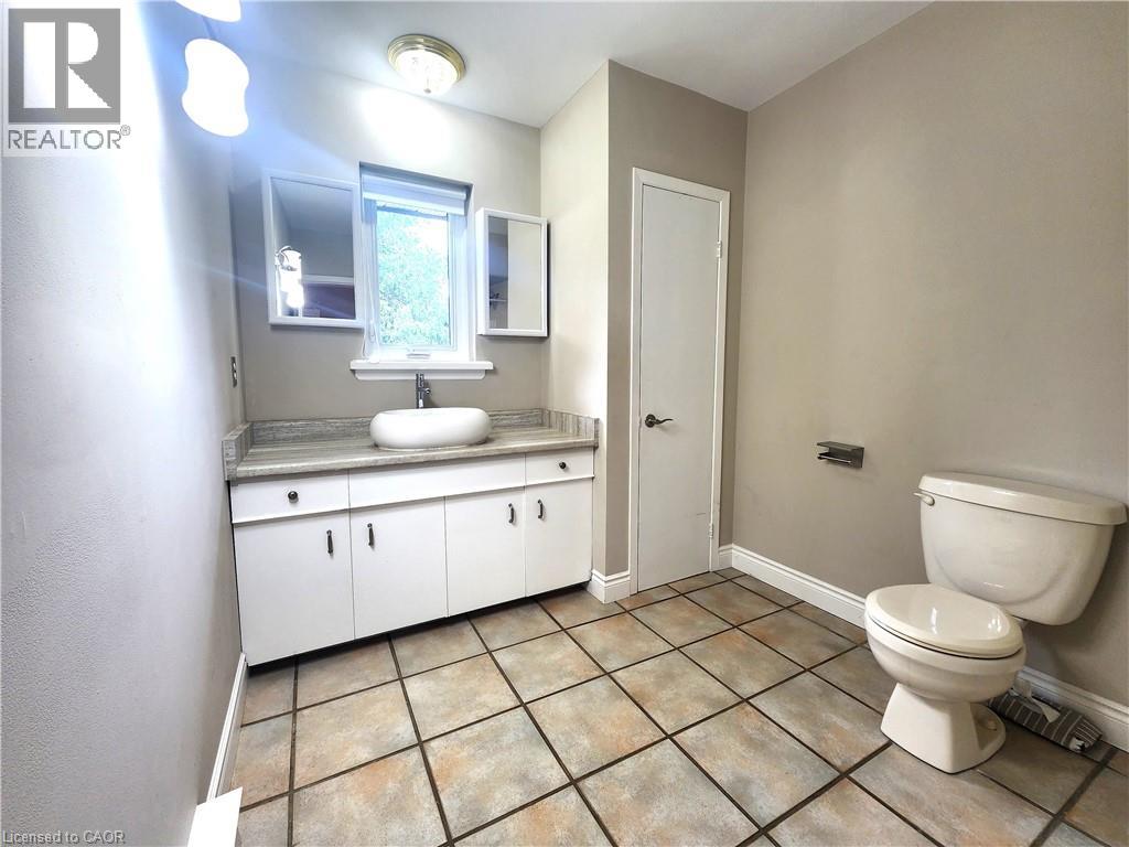 43 7th Concession Road E Unit# A, Flamborough, Ontario  L0R 1V0 - Photo 8 - 40804082